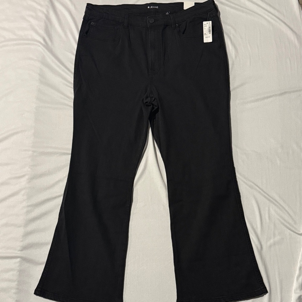 NWT Reitmans R Jeans 32 Petite Super High Rise Flare Leg Black Denim